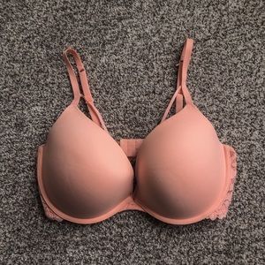 LaSenza 36DD peach bra with lace and caging